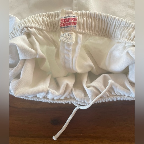 3/$15 Vintage White Soffe Villanova University Athletic Drawstring Shorts Size S - Picture 4 of 6